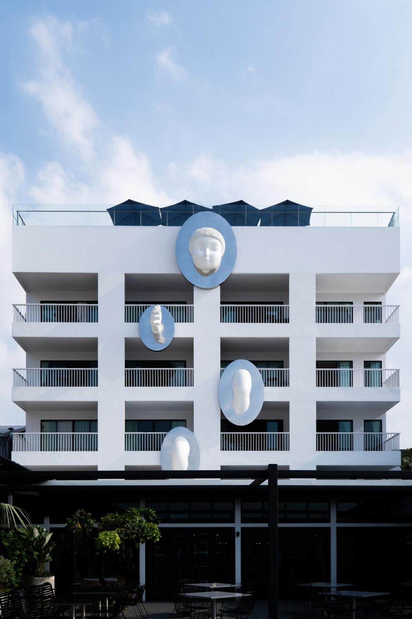 Отель The Standardx, Bangkok Phra Arthit Экстерьер фото