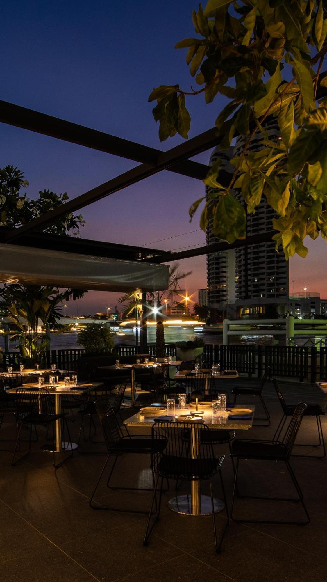 Отель The Standardx, Bangkok Phra Arthit Экстерьер фото